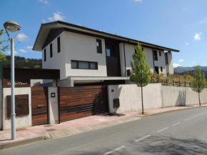 Гостиница Casa Rural Kutxatxuri  Аракальдо